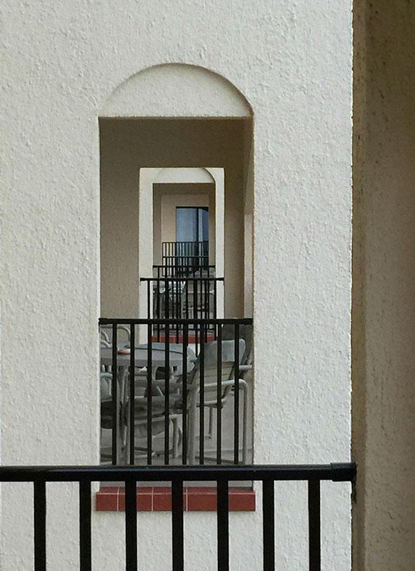 %_tempFileName14cancunbalcony%